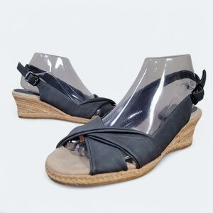 Easy Street Women's Wedge Espadrilles Sandals Size 8 Sling Back Faux Leather